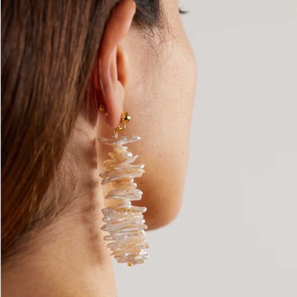 Cult Gaia Aliza Baroque Cultured Freshwater Pearl Asymmetric Drop Earrin… - Picture 10 of 16